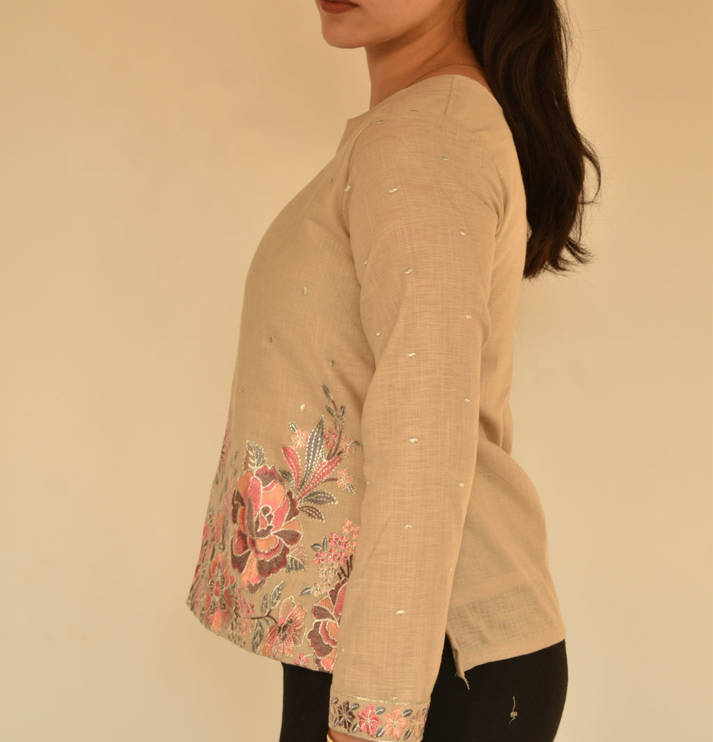 Rosy Kurti